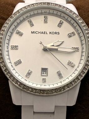 Michael Kors White Mother Of Pearl Rhinestone Resin Metal Link Wrist Watch #8